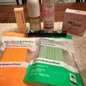 Pro Setting Spray - Pink